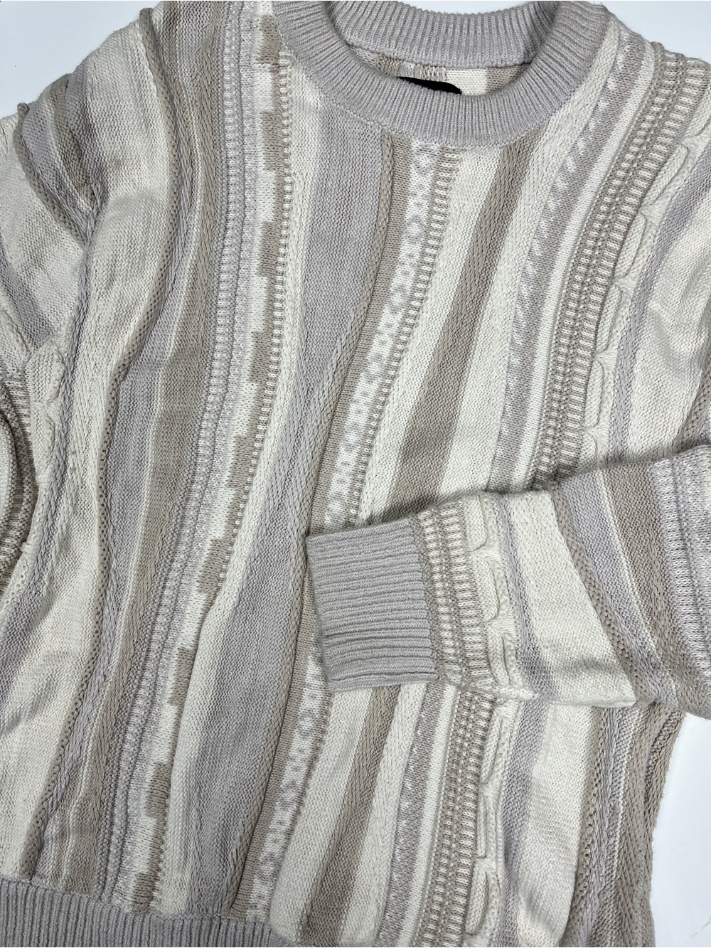 Abercrombie & Fitch Cream Knit Sweater small Coogi style 100% cotton